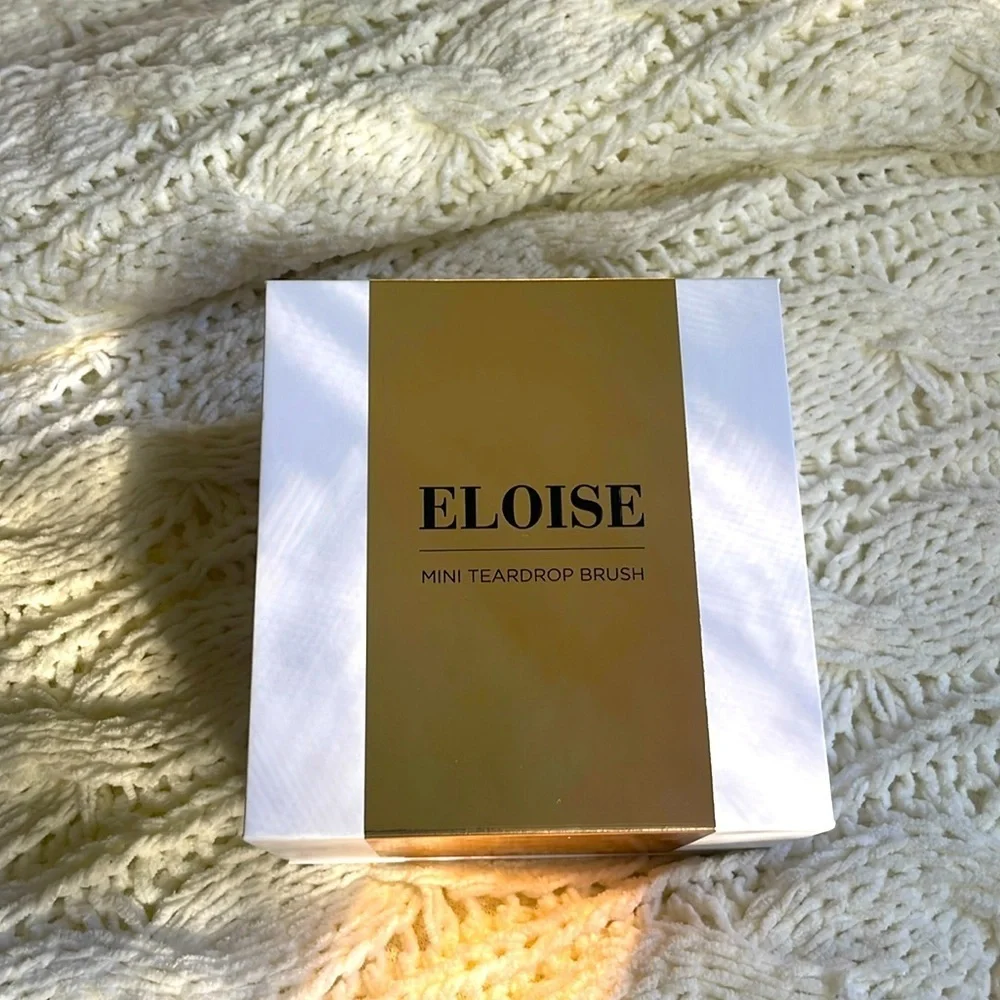BNIB-Eloise mini teardrop brush rose gold mirror finish